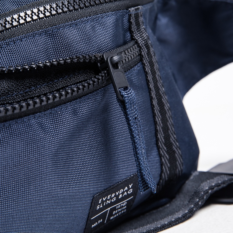 Laukku "New sling bag"